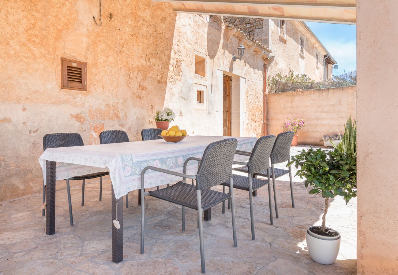 Landhaus in Cas Concos Des Cavaller - Winter Finca Can Concarri