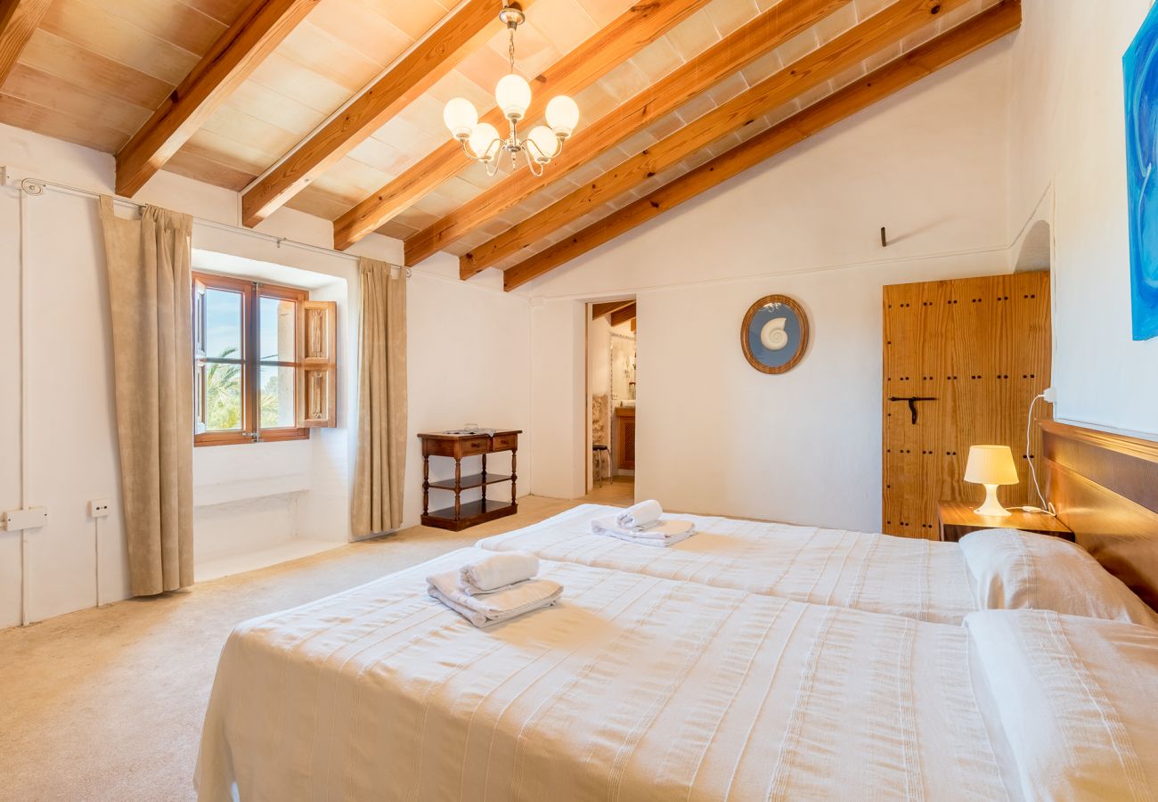 Landhaus in Cas Concos Des Cavaller - Winter Finca Can Concarri