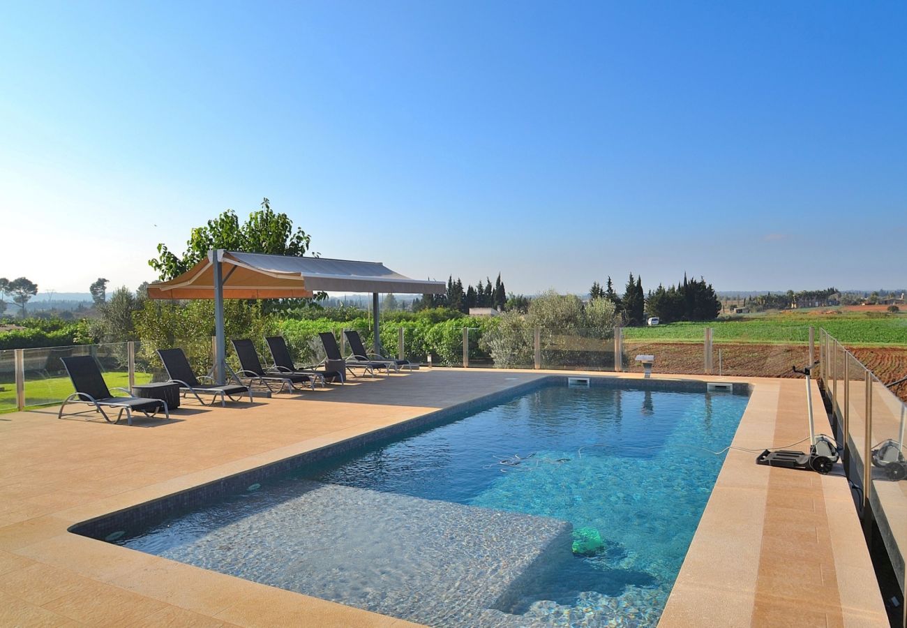 Ab 100€ pro Tag  können Sie Ihre Villa auf Mallorca mieten