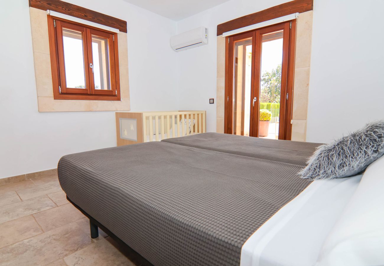 Finca in Sa Pobla - 140 Villa Son Ferragut VT/2073  by Mallorca Charm