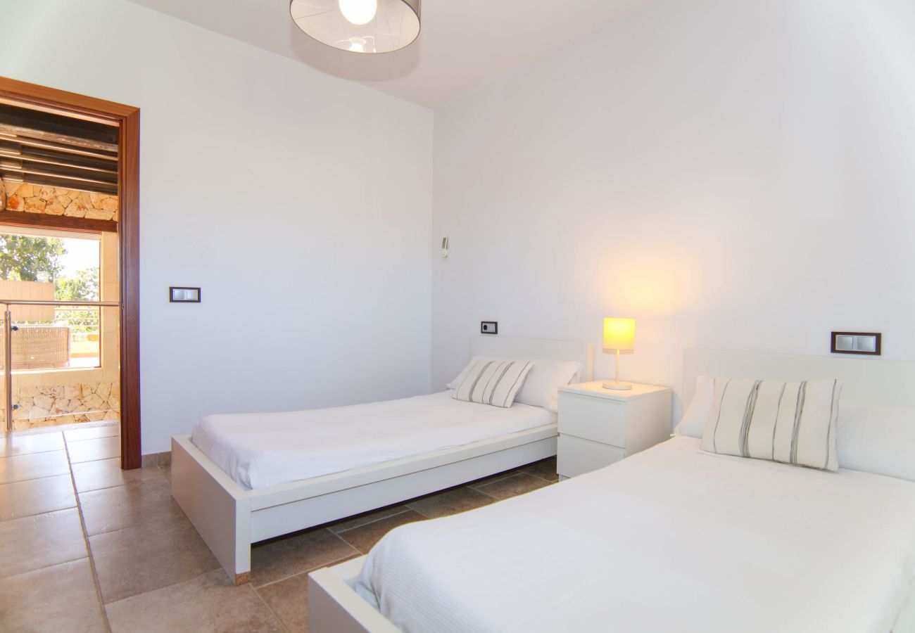 Finca in Sa Pobla - 140 Villa Son Ferragut VT/2073  by Mallorca Charm