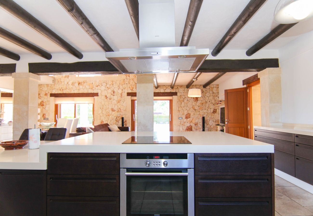 Finca in Sa Pobla - 140 Villa Son Ferragut VT/2073  by Mallorca Charm