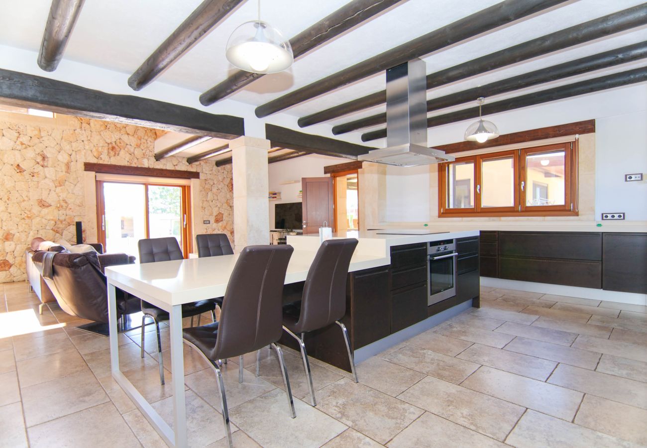 Finca in Sa Pobla - 140 Villa Son Ferragut VT/2073  by Mallorca Charm