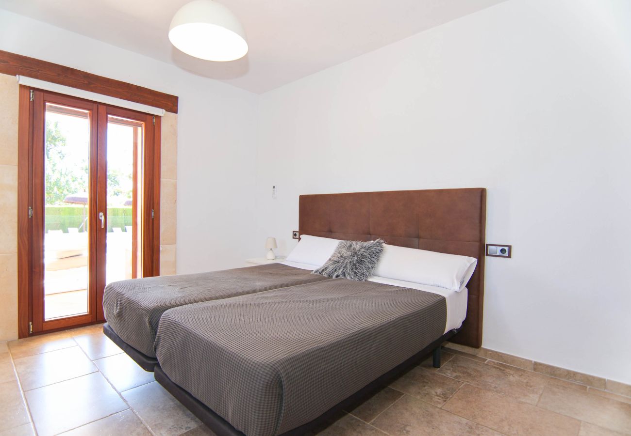 Finca in Sa Pobla - 140 Villa Son Ferragut VT/2073  by Mallorca Charm