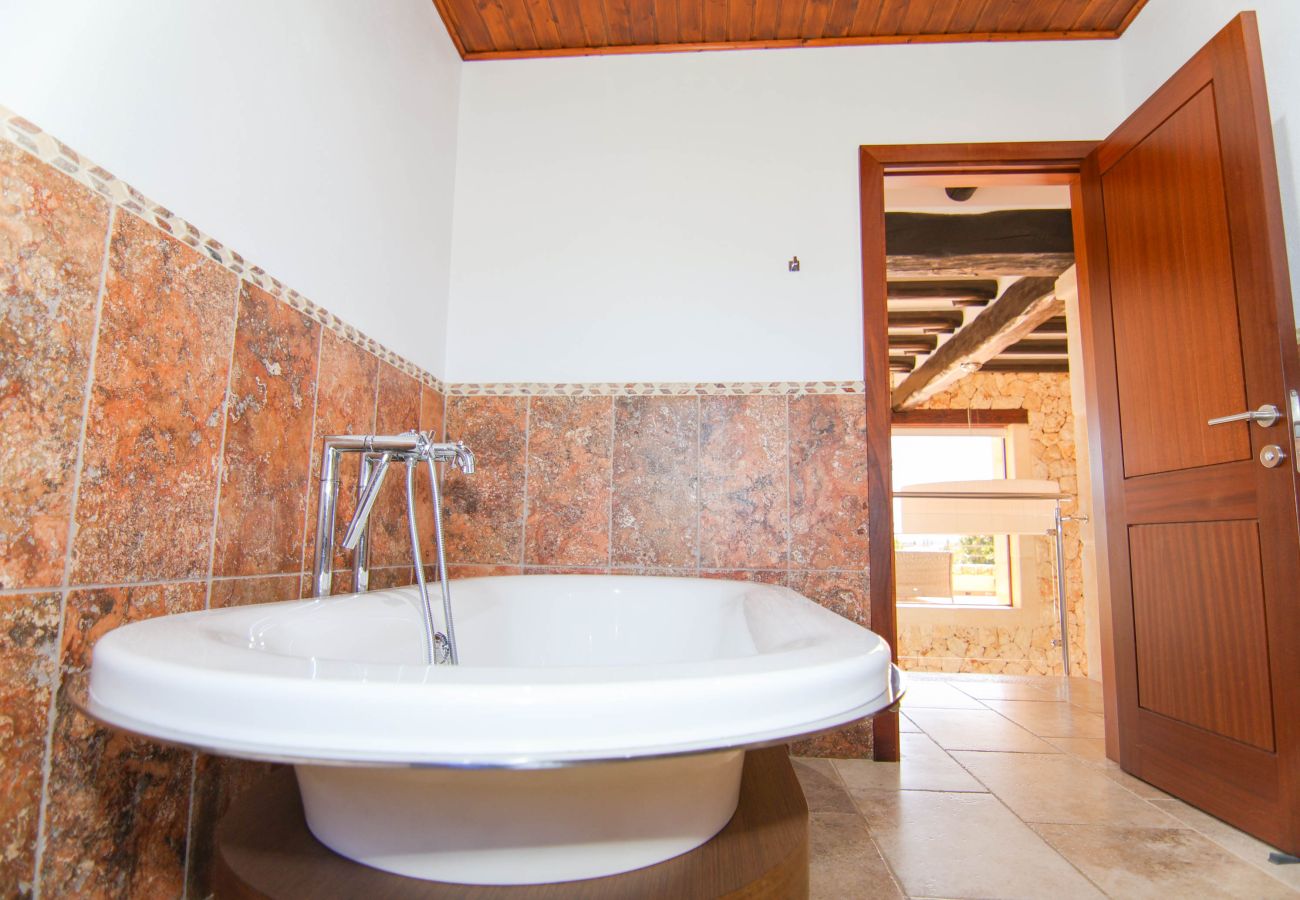 Finca in Sa Pobla - 140 Villa Son Ferragut VT/2073  by Mallorca Charm