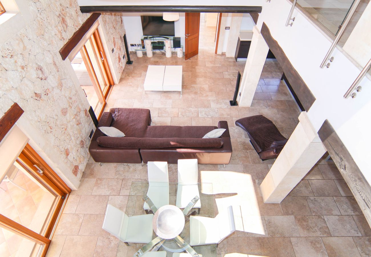 Finca in Sa Pobla - 140 Villa Son Ferragut VT/2073  by Mallorca Charm