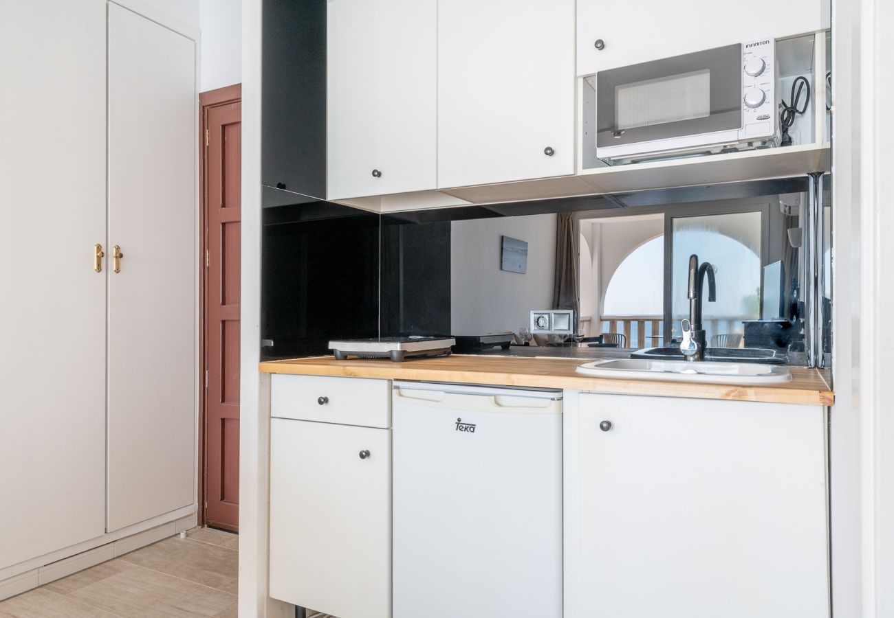 Aparthotel in Portocolom - Apartamento  con vistas al mar 1