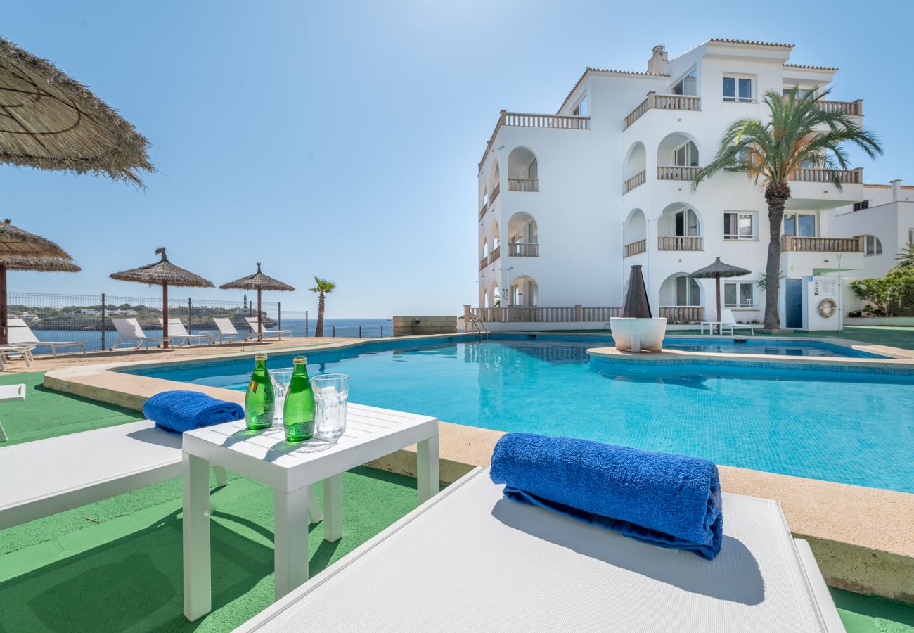 Aparthotel in Portocolom - Apartamento  con vistas al mar 1