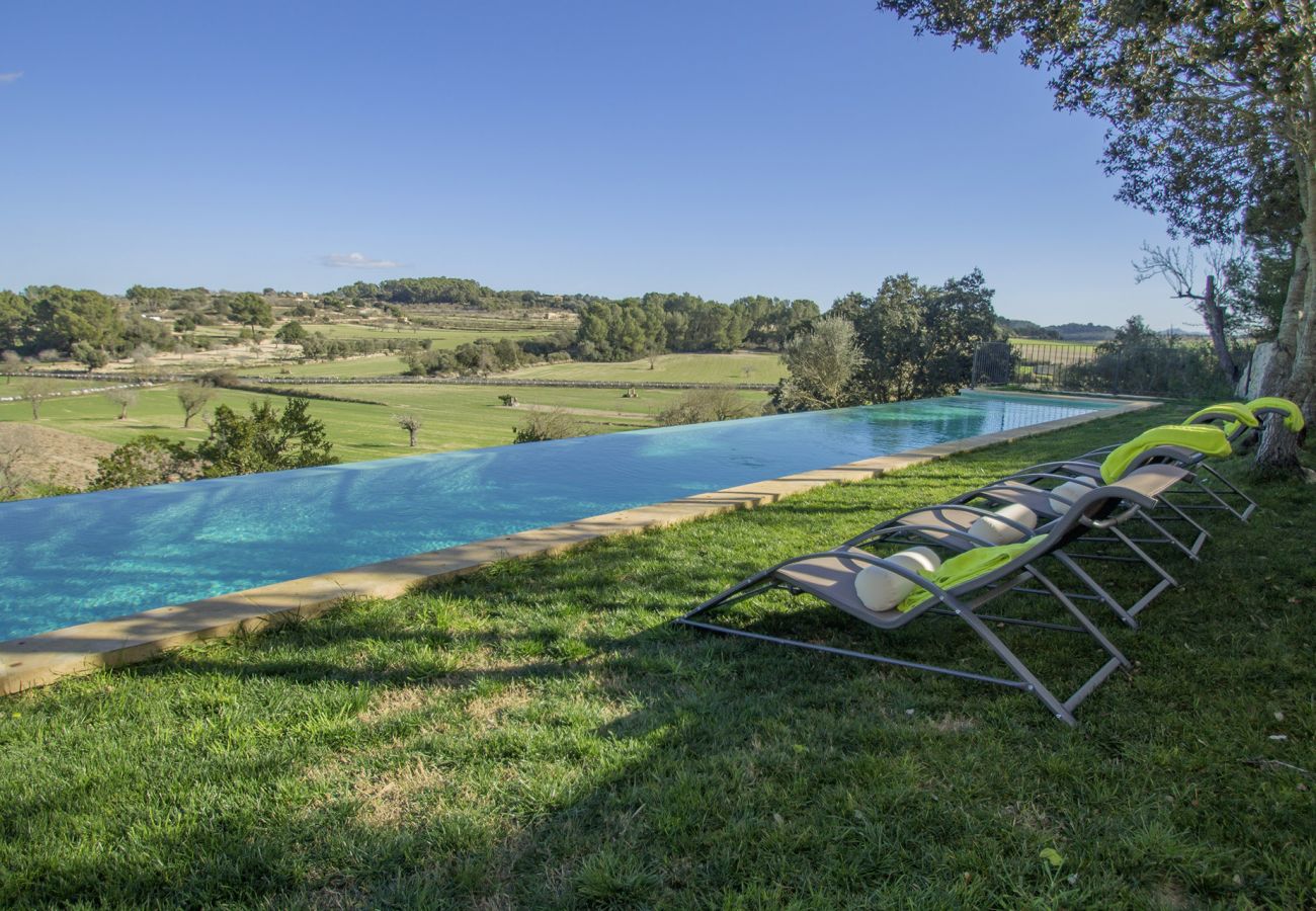 Ferienhaus in Lloret de Vistalegre - Finca Sa Serra