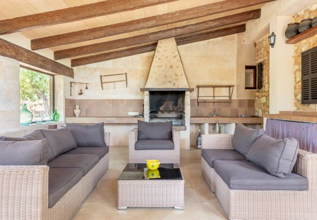 Villa in Cala Murada - Finca Sa Palmera by Mallorca House Rent Villa in Cala Murada - Finca Sa Palmera by Mallorca House Rent