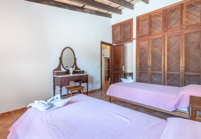 Villa in Cala Murada - Finca Sa Palmera by Mallorca House Rent Villa in Cala Murada - Finca Sa Palmera by Mallorca House Rent