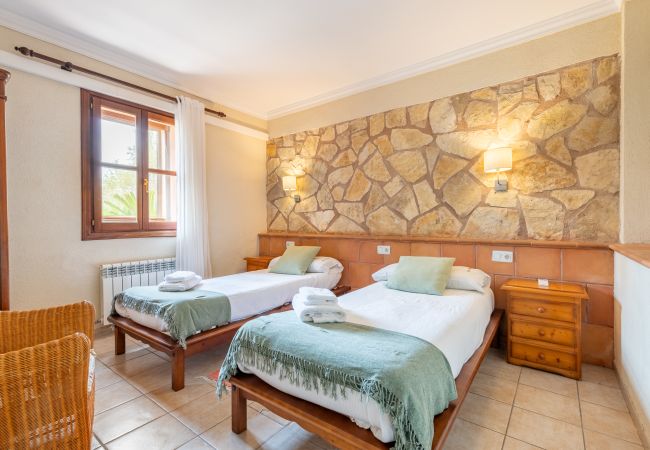 Villa in Manacor - Finca Can Raull by Mallorca House Rent Villa in Manacor - Finca Can Raull by Mallorca House Rent