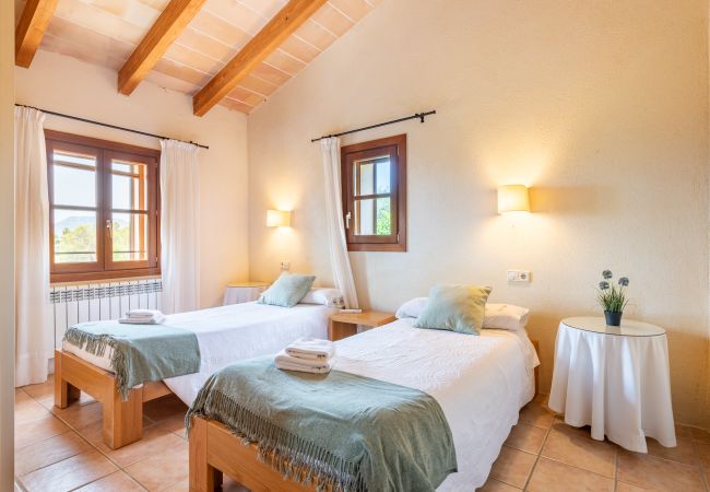 Villa in Manacor - Finca Can Raull by Mallorca House Rent Villa in Manacor - Finca Can Raull by Mallorca House Rent