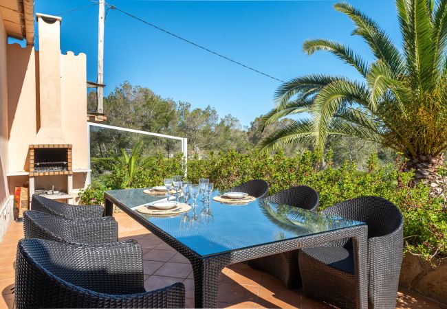 Chalet in Cala Murada - Villa Florentina by Mallorca House Rent Chalet in Cala Murada - Villa Florentina by Mallorca House Rent