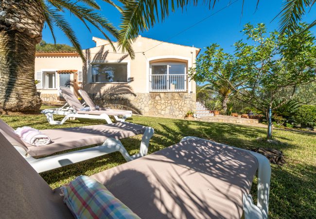 Chalet in Cala Murada - Villa Florentina by Mallorca House Rent Chalet in Cala Murada - Villa Florentina by Mallorca House Rent
