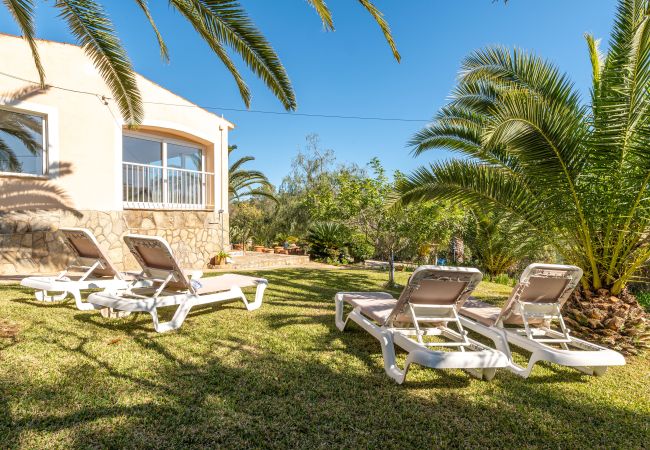 Chalet in Cala Murada - Villa Florentina by Mallorca House Rent Chalet in Cala Murada - Villa Florentina by Mallorca House Rent