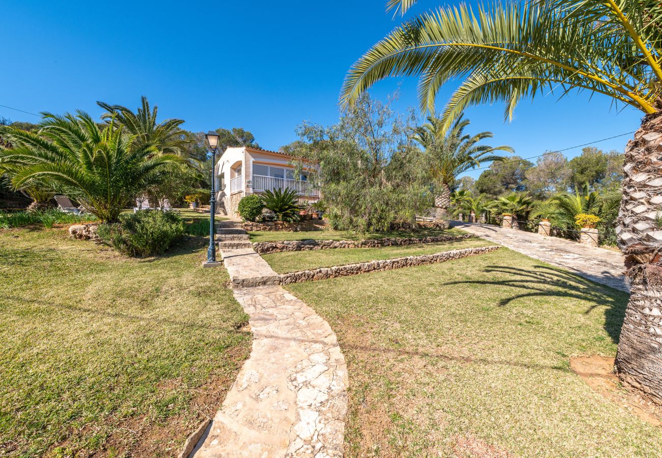 Chalet in Cala Murada - Villa Florentina by Mallorca House Rent