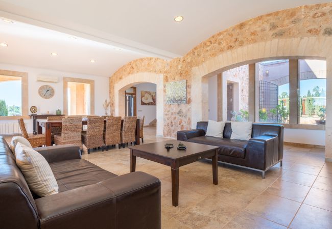 Villa in Llucmajor - Sol y Vida - Agroturismo Son Sampoli Villa in Llucmajor - Sol y Vida - Agroturismo Son Sampoli