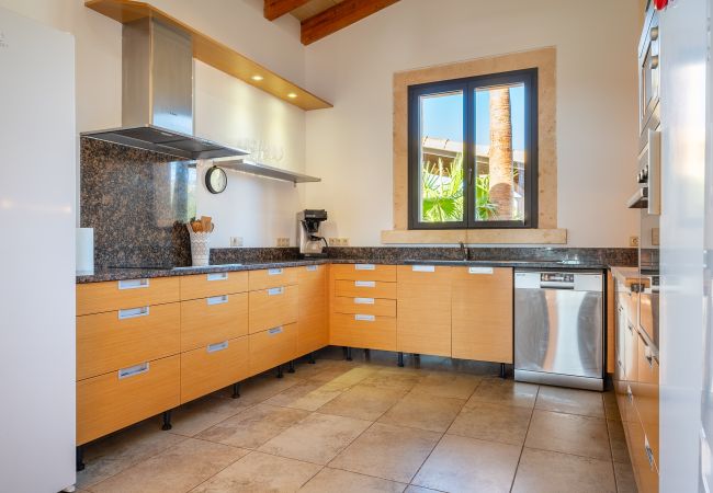 Villa in Llucmajor - Sol y Vida - Agroturismo Son Sampoli Villa in Llucmajor - Sol y Vida - Agroturismo Son Sampoli