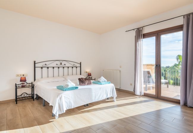 Villa in Llucmajor - Sol y Vida - Agroturismo Son Sampoli Villa in Llucmajor - Sol y Vida - Agroturismo Son Sampoli
