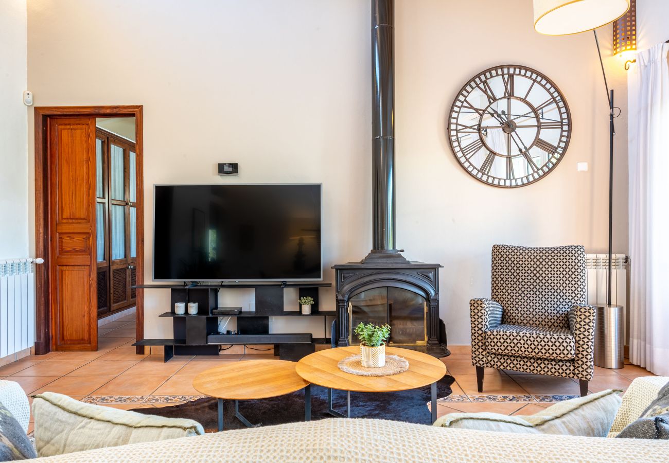 Villa in Cala Murada - Can Lluis by Mallorca House Rent