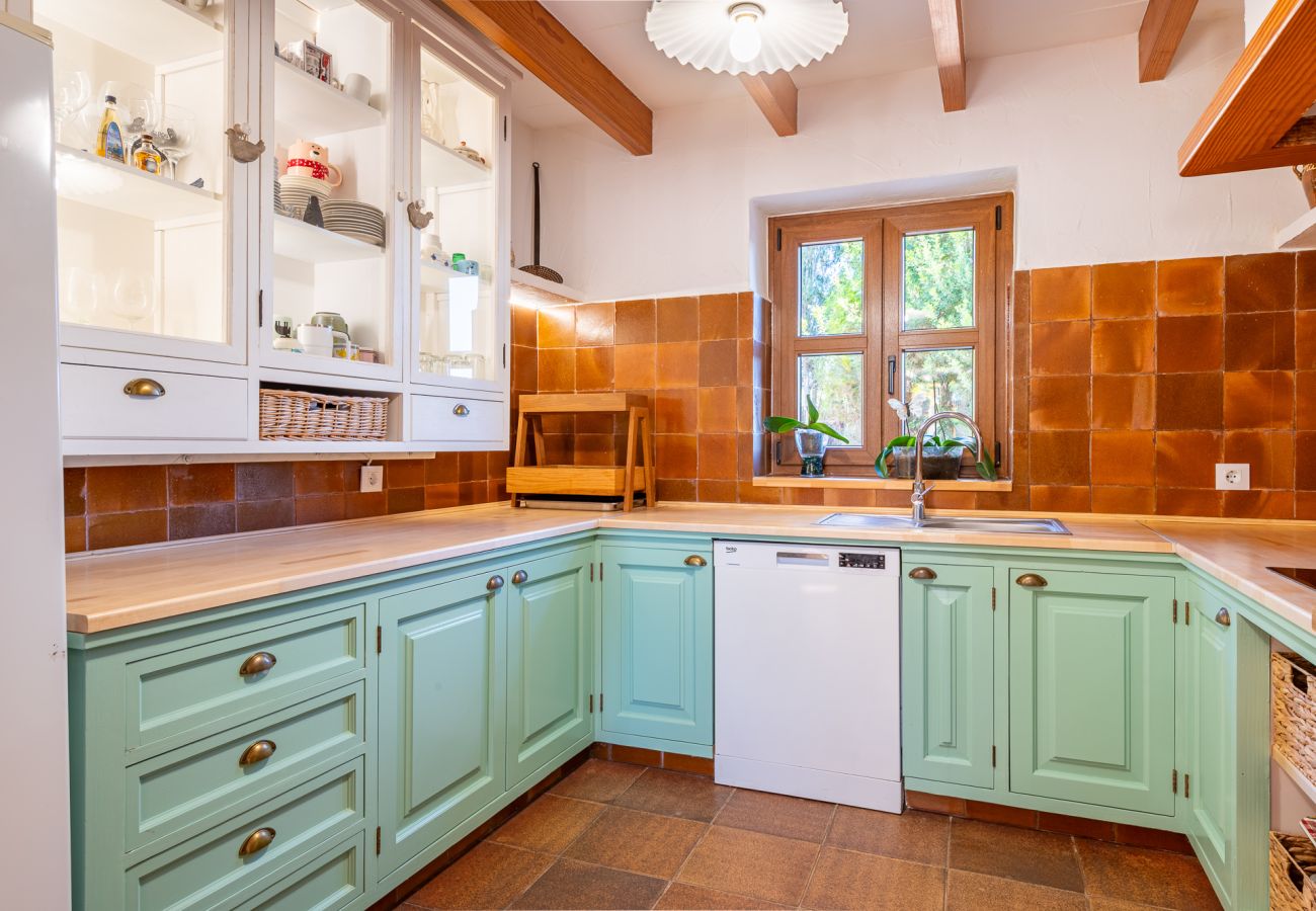 Finca in Cas Concos - Finca Can Quadrat by Mallorca House Rent