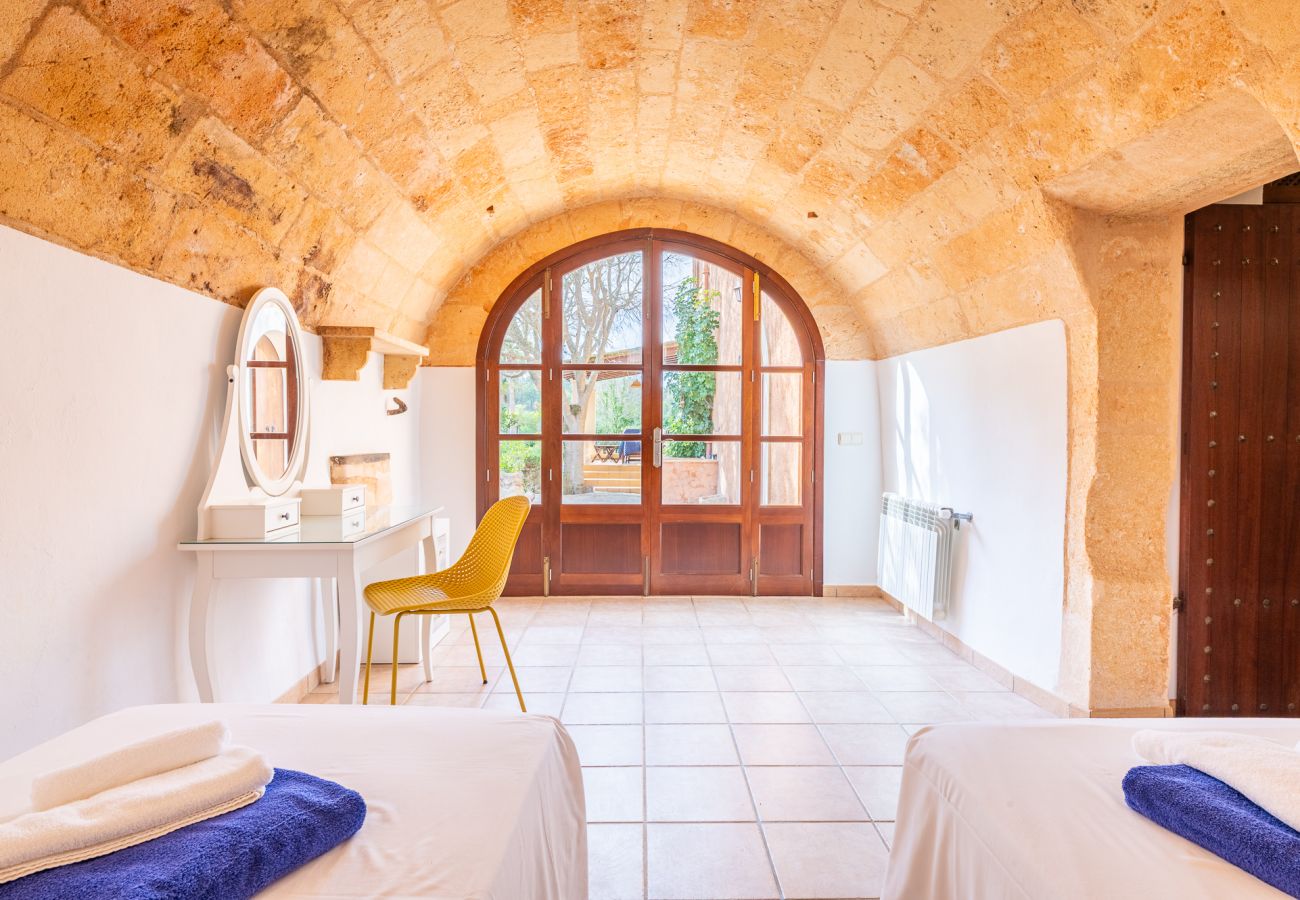 Ferienhaus in Cas Concos Des Cavaller - Finca Can Dalmau by Mallorca House Rent